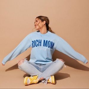 Tinx Rich Mom Aspen Crewneck